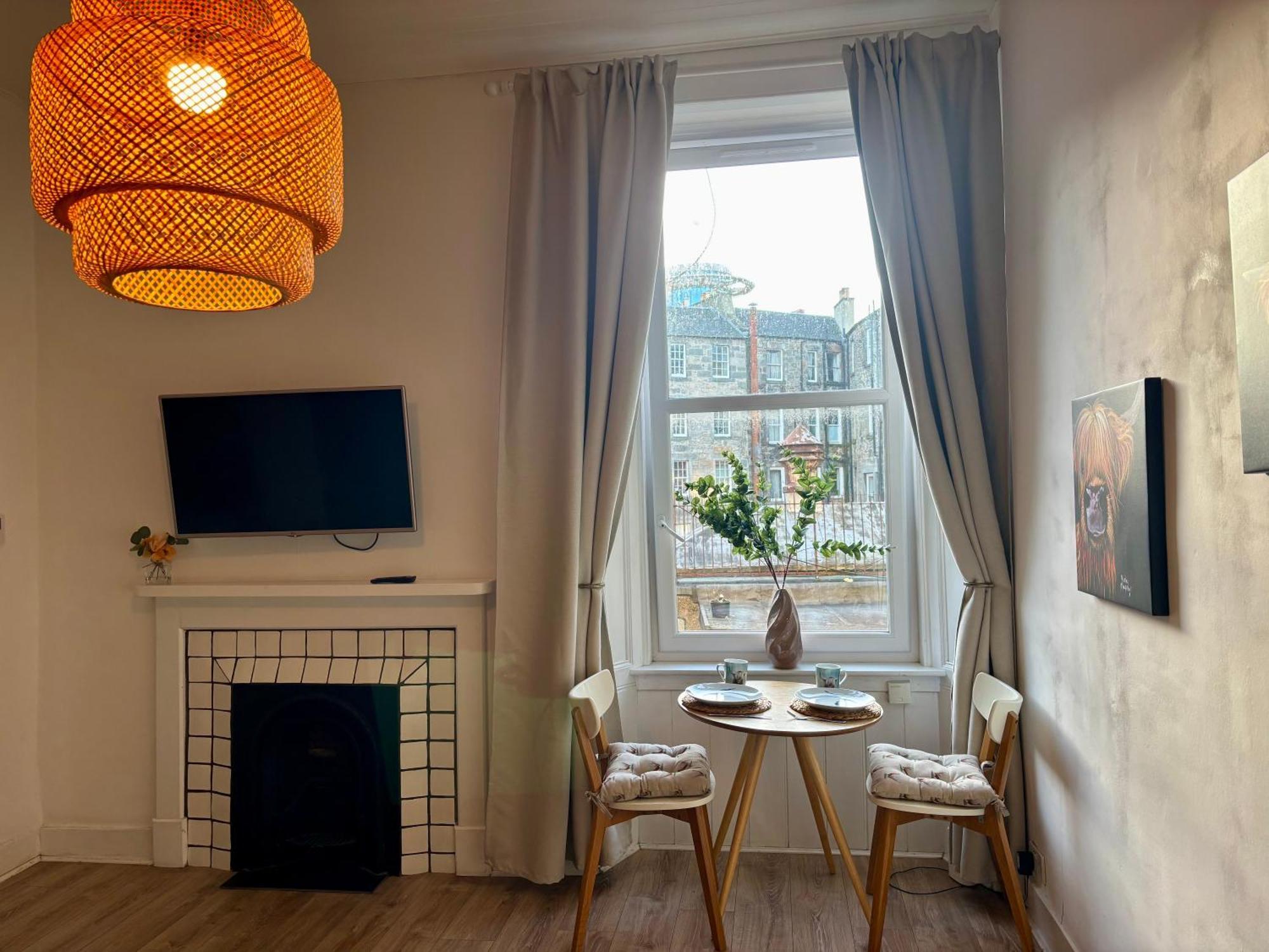 Bread Street, Central And Spacious One Bed Flat Edinburg Exteriör bild